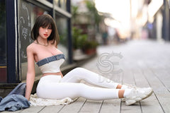 161cm/5ft3 F-cup Luna.B